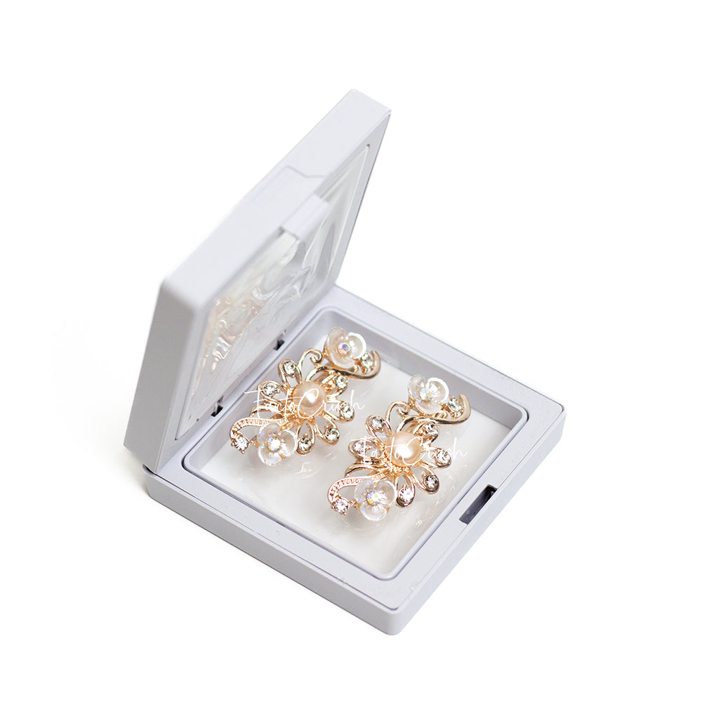 Aru Windflower Sabah Freshwater Pearl Brooch
