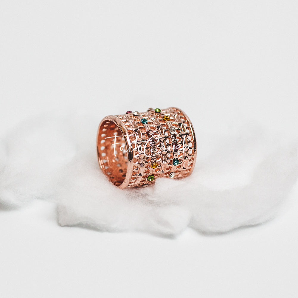 Borneo Majesty Ring Scarf Buckle