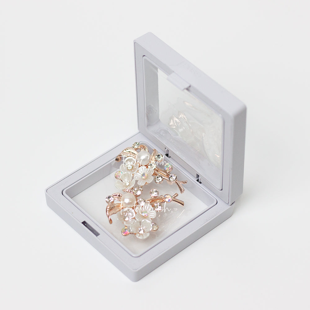 Aru Lunaria Sabah Freshwater Pearl Brooch