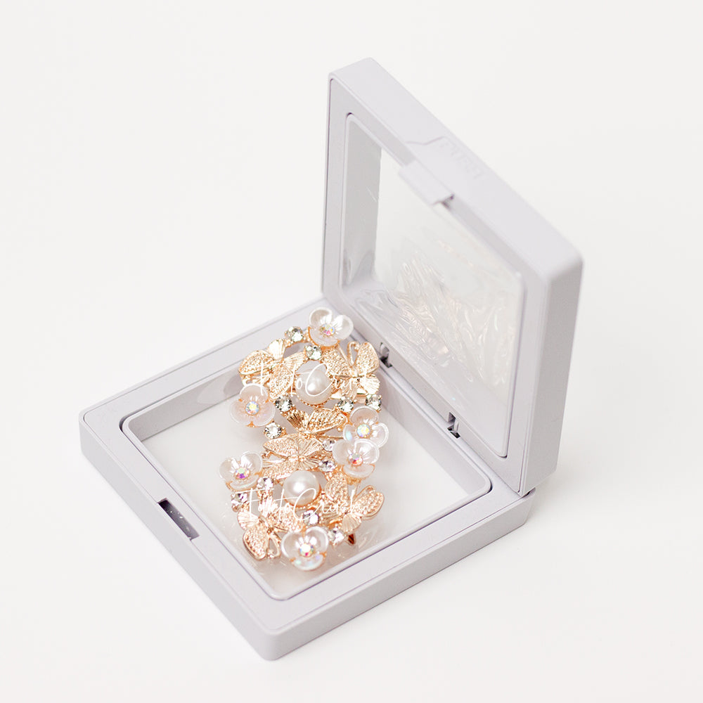 Aru Mandevilia Sabah Freshwater Pearl Brooch Secondary image